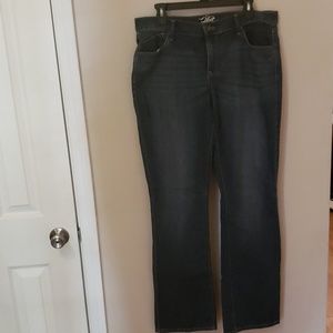 🦄 NWOT Old Navy "The Flirt" boot cut Jean's sz14